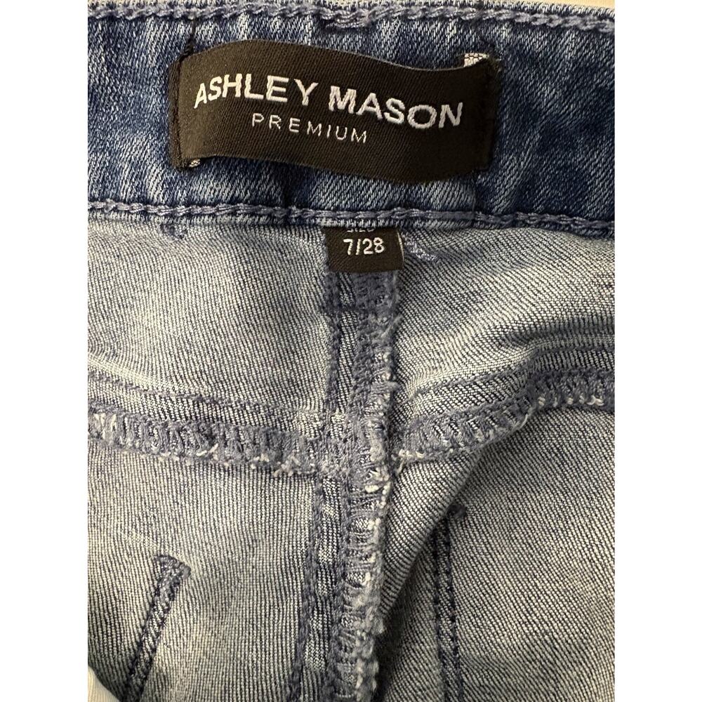 Ashley Mason Embroidered Flare Leg Jeans Size 7/ 28 Vintage Bohemian - Picture 9 of 16
